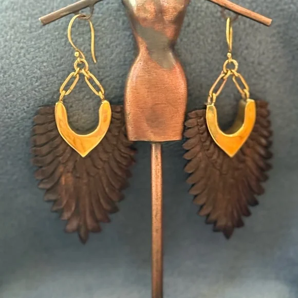 Gold Toned Trim Dark Wood Earrings Feather Style Earrings Hand Carved In Bali - Picture 4 of 9